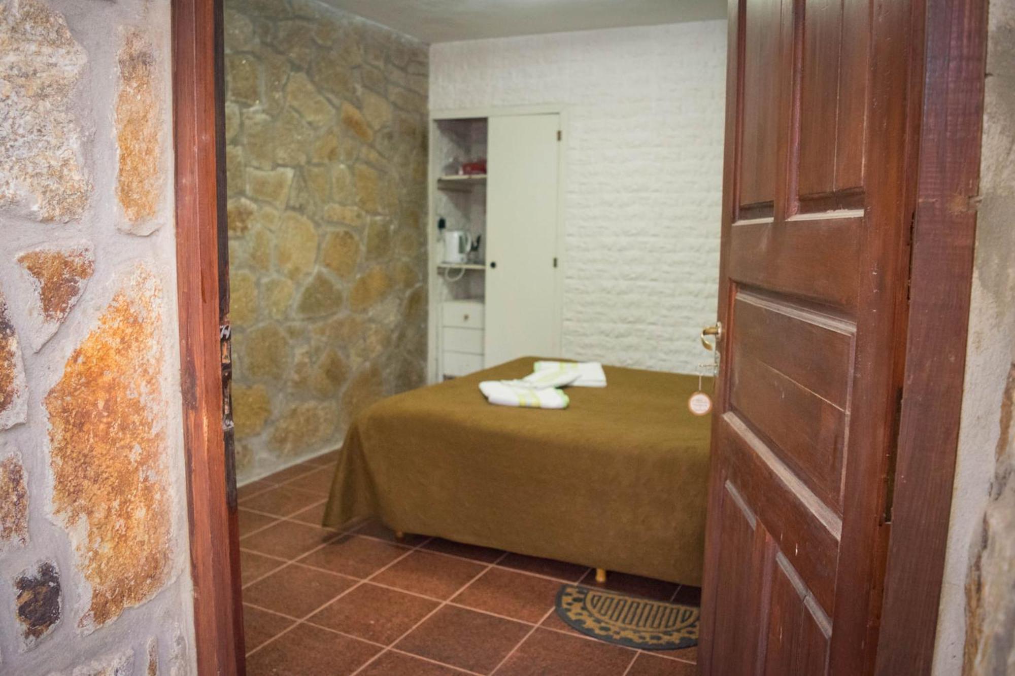 Hostal "El Tomolasta" La Carolina Szoba fotó